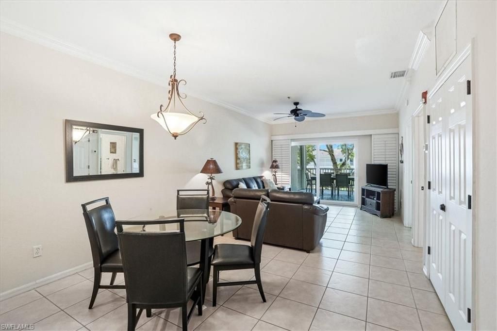 140 Palm St, Unit 207, Marco Island, FL 34145 Photo