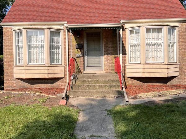 7236 Howard Avenue, Hammond, IN 46324