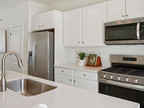 522 LYANNA WAY, DOWNINGTOWN, PA 19335