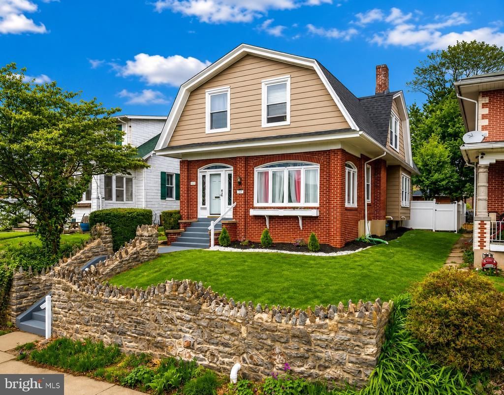 317 STATE , SHILLINGTON, PA 19607