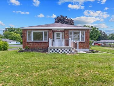 274 Pleasantview Avenue, Syracuse, NY 13208