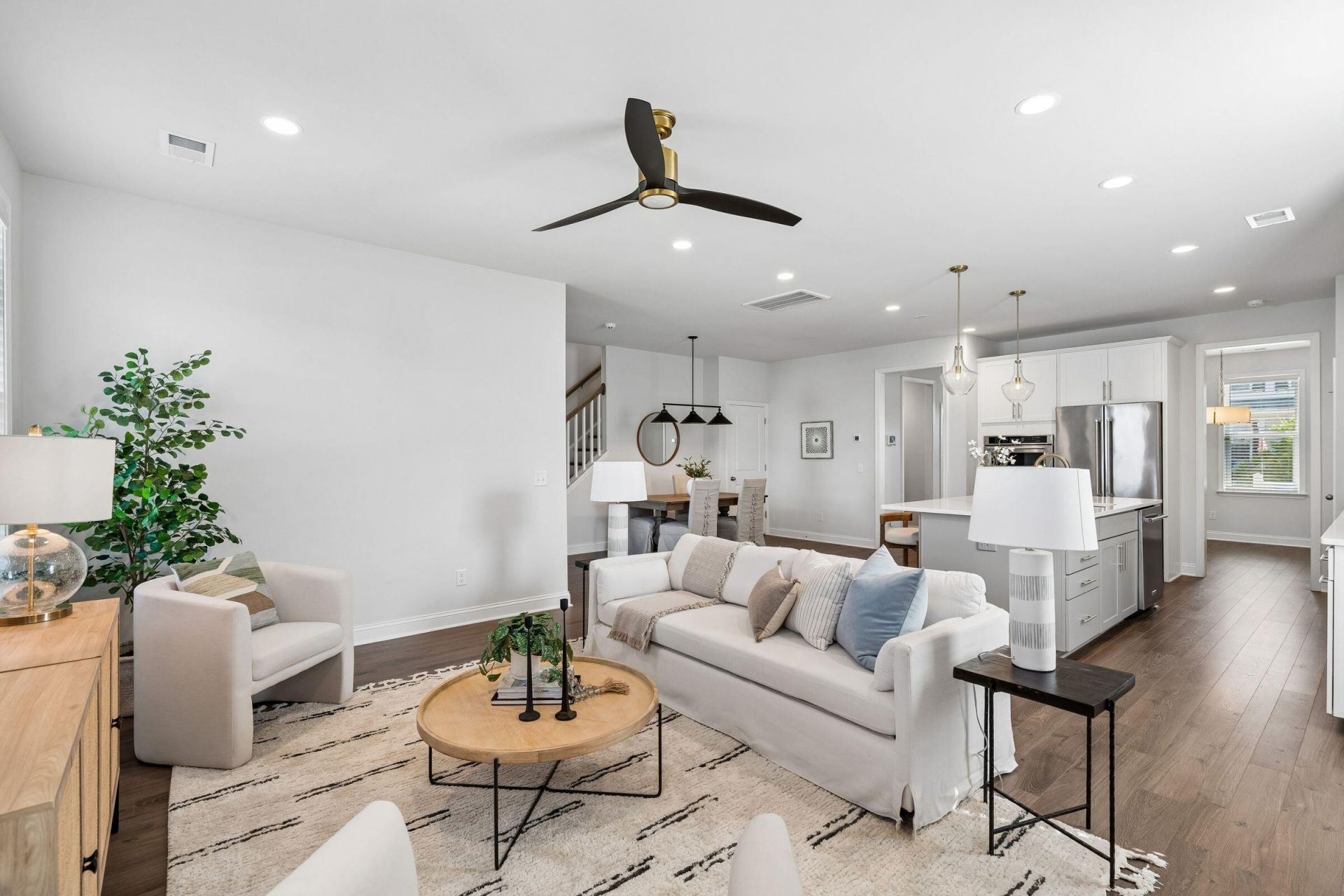 2017 Geranium Lane Photo 20