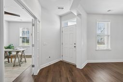 2017 Geranium Lane photo 4