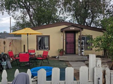 824 Rock Boulevard, Sparks, NV 89431