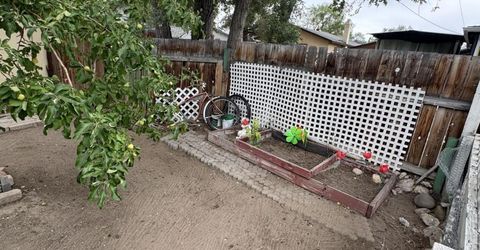 824 Rock Boulevard, Sparks, NV 89431 Photo