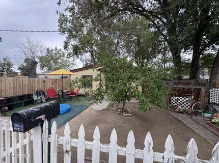 824 Rock Boulevard, Sparks, NV 89431 Photo