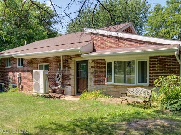 4195 Williamson Road, Bridgeport Township, Mi 48601