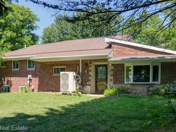 4195 Williamson Road , Bridgeport Twp, MI 48601