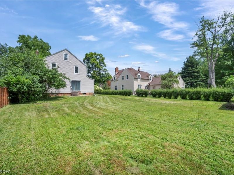 26153 Bagley Rd. , Olmsted Falls, OH 44138 Photo 6