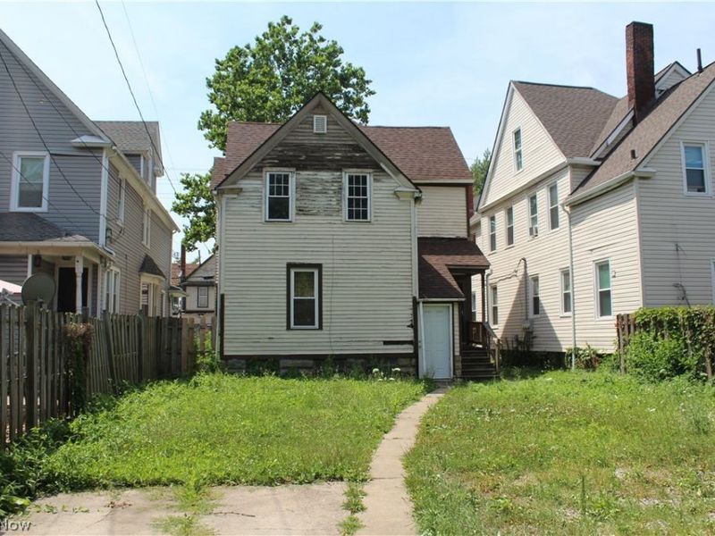 3261 Scranton Road, Cleveland, OH 44109 Photo 3