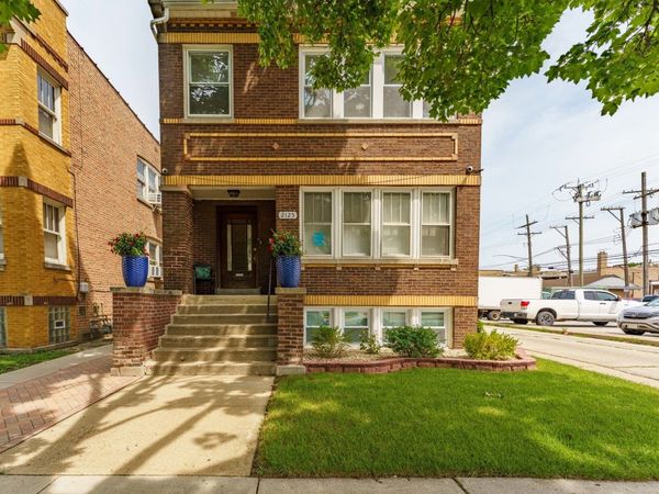 2125 Wesley Avenue , Berwyn, IL 60402