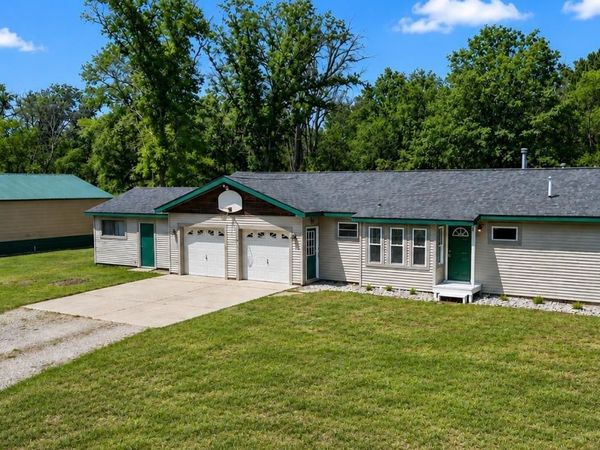 6838 Williams Trail, Grayling, MI 49738
