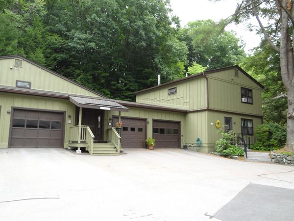 31 Pleasant Street, Unit 52, Lebanon, NH 03784
