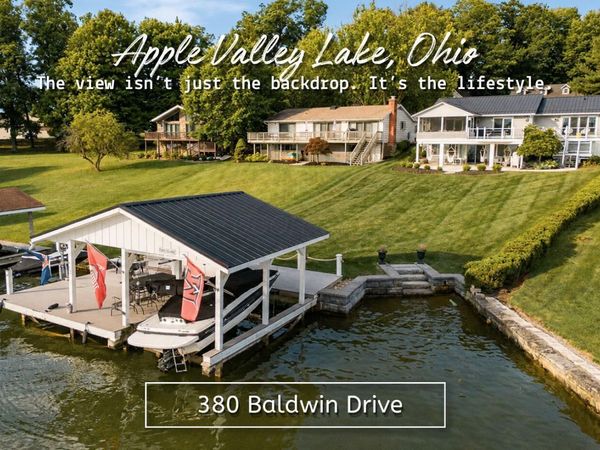380 Baldwin Drive , Howard, OH 43028