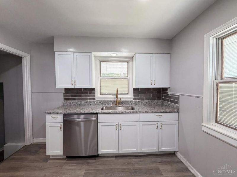 7425 Martin Street, Mount Healthy, OH 45231 Photo 4