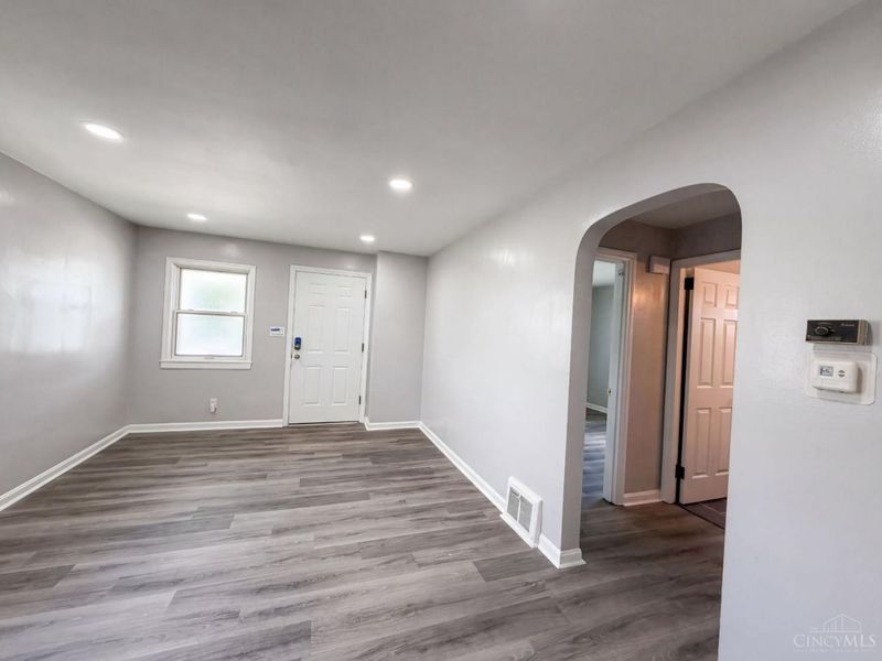 7425 Martin Street, Mount Healthy, OH 45231 Photo 8