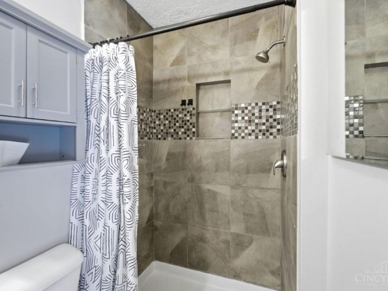 9575 Deer Track Road, West Chester, OH 45069 Photo 26
