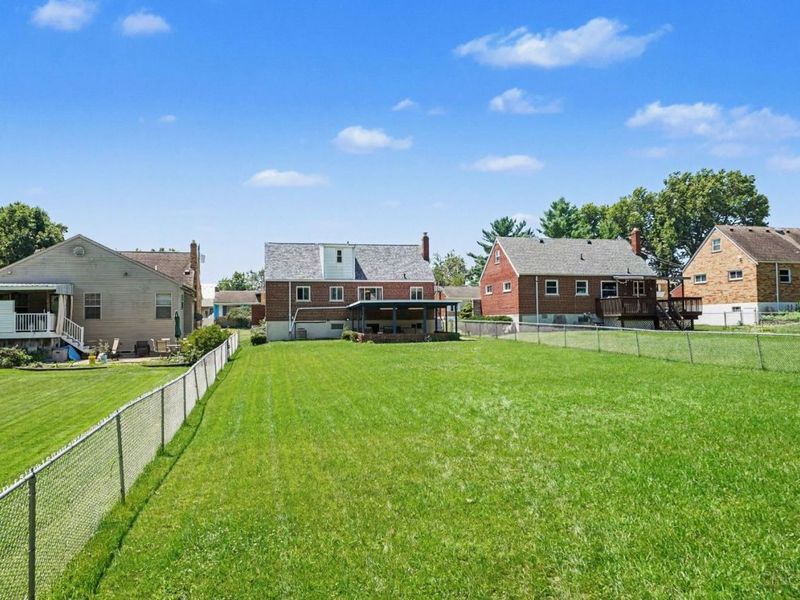 5626 N Glen Road, Green Township, OH 45248 Photo 18