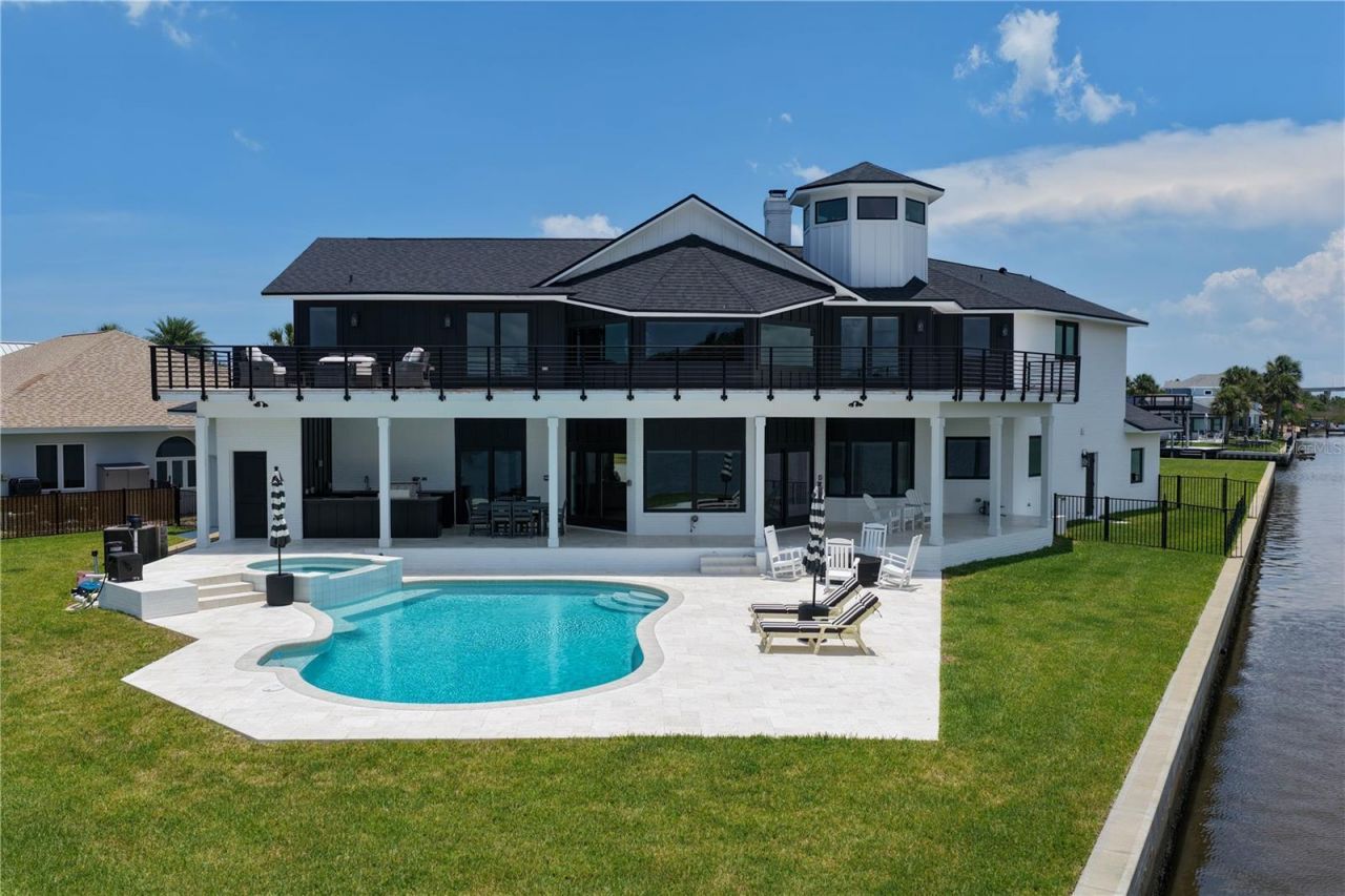 346 N 12th Street, Flagler Beach, FL 32136 Photo