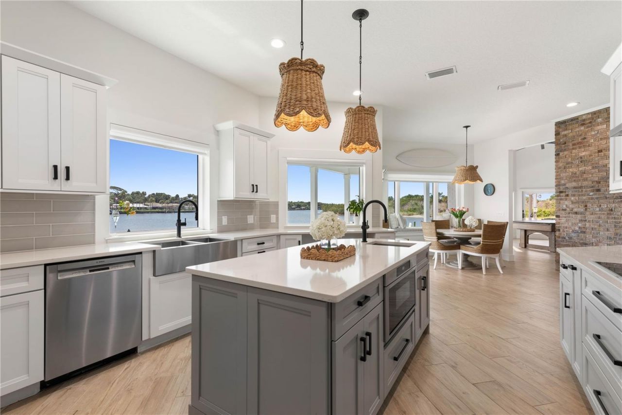 346 N 12th Street, Flagler Beach, FL 32136 Photo