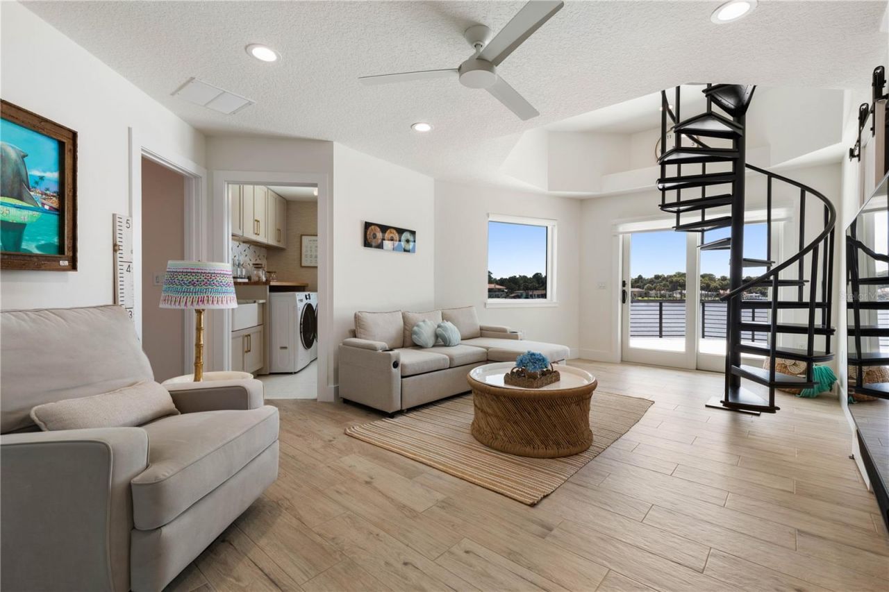 346 N 12th Street, Flagler Beach, FL 32136 Photo