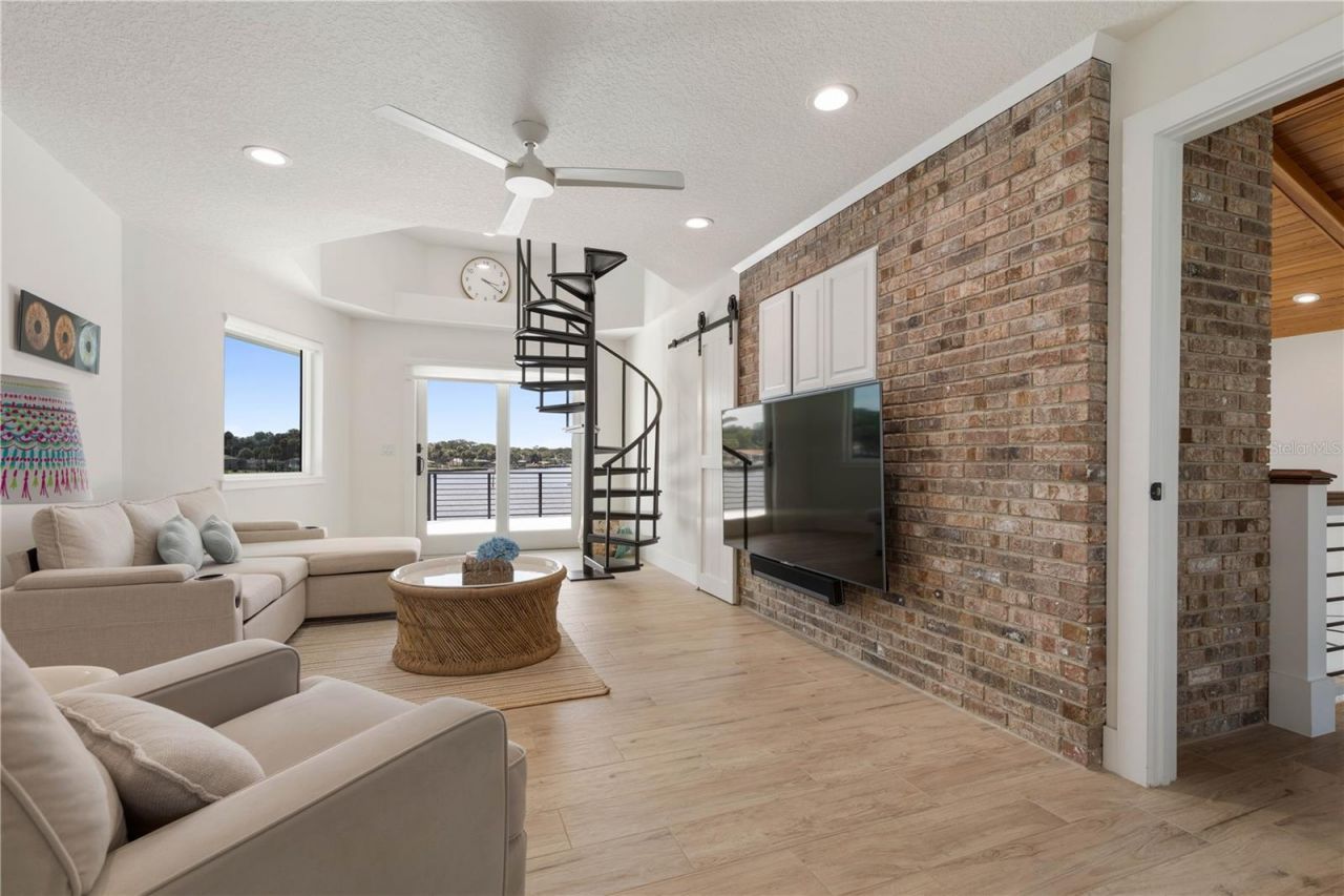 346 N 12th Street, Flagler Beach, FL 32136 Photo