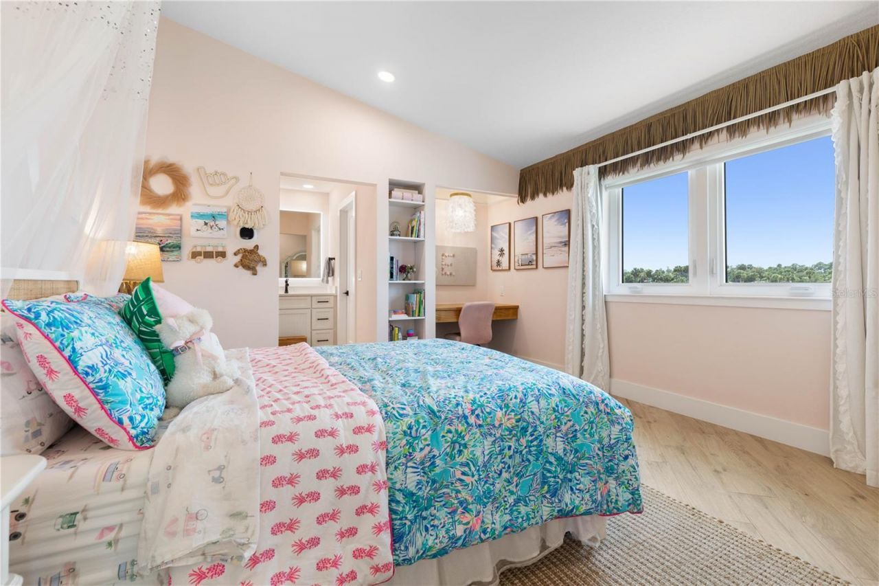 346 N 12th Street, Flagler Beach, FL 32136 Photo