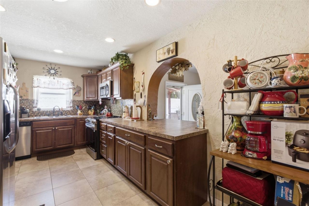 701 58th Avenue S, Saint Petersburg, FL 33705 Photo