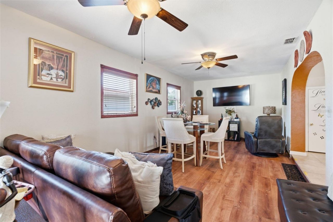 701 58th Avenue S, Saint Petersburg, FL 33705 Photo