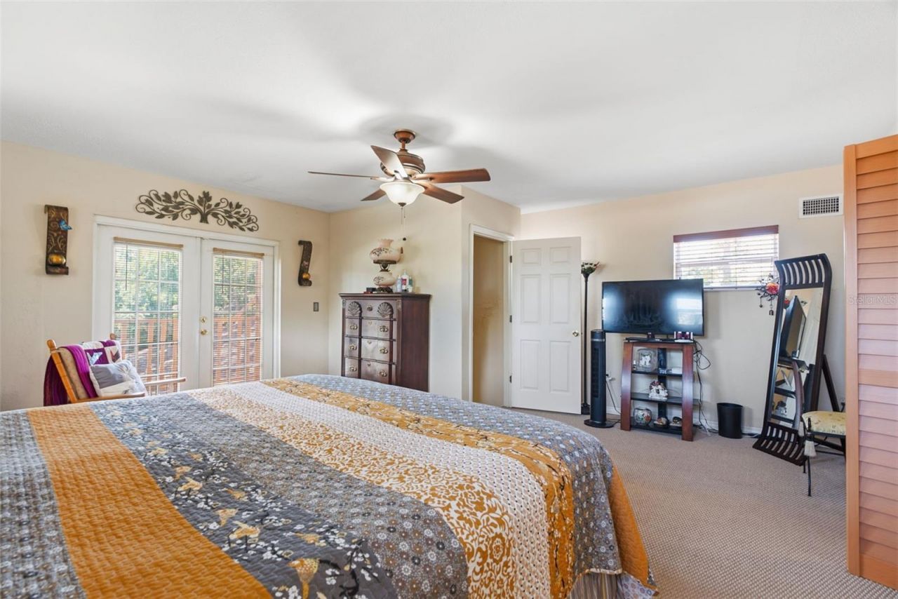 701 58th Avenue S, Saint Petersburg, FL 33705 Photo