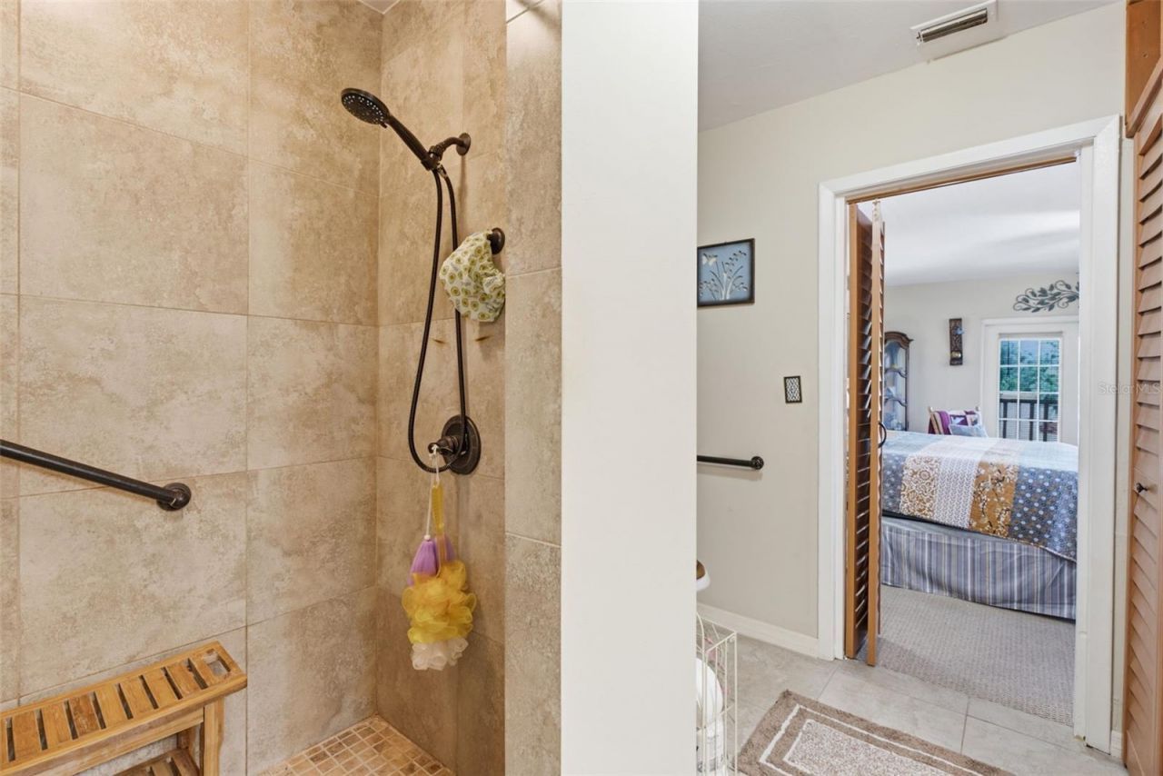 701 58th Avenue S, Saint Petersburg, FL 33705 Photo