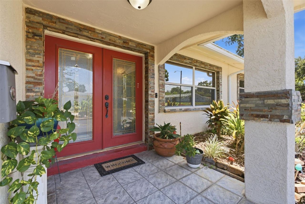 701 58th Avenue S, Saint Petersburg, FL 33705 Photo