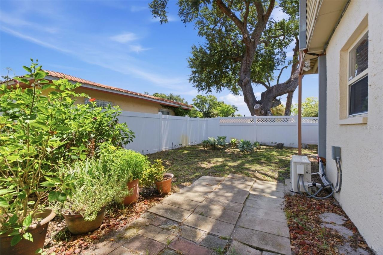 701 58th Avenue S, Saint Petersburg, FL 33705 Photo