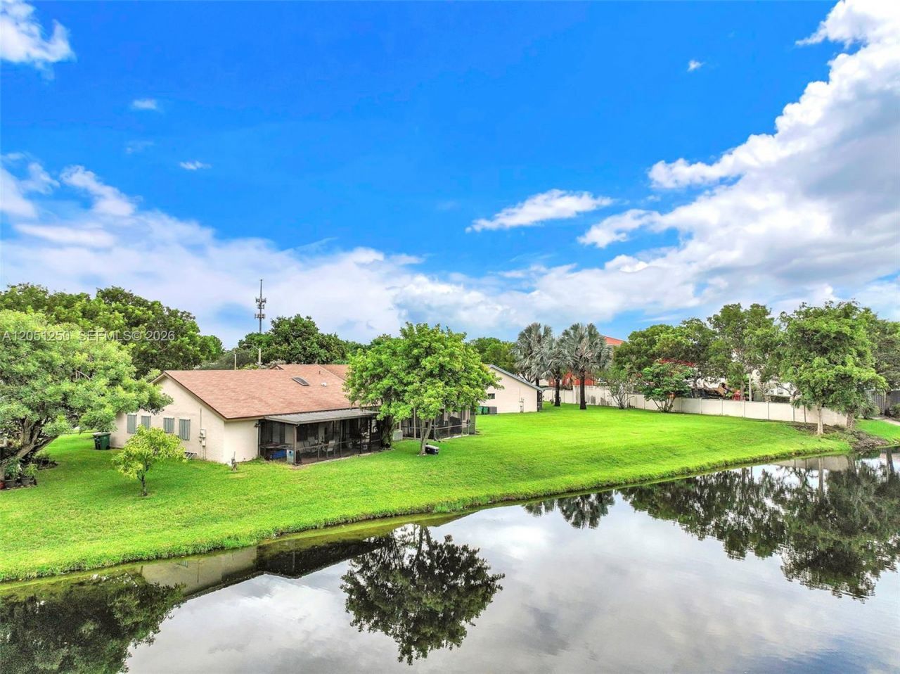 7702 NW 60th St , Tamarac, FL 33321 Photo