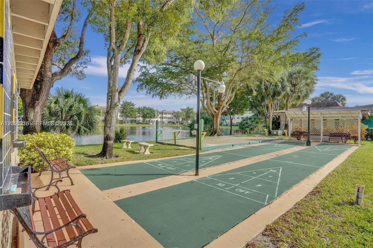 3530 NW 52nd Ave , Unit 509, Lauderdale Lakes, FL 33319 Photo