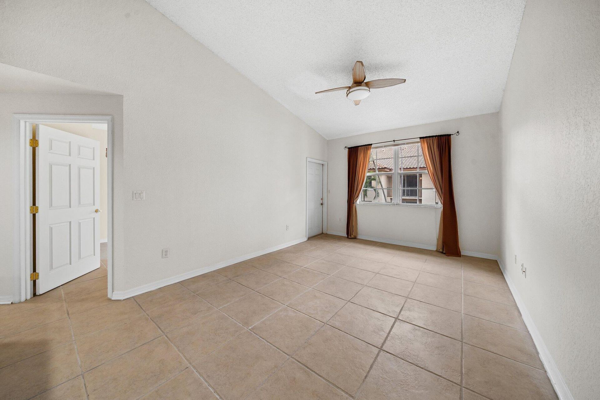 1803 N Flagler Drive, Unit 303, West Palm Beach, FL 33407 Photo