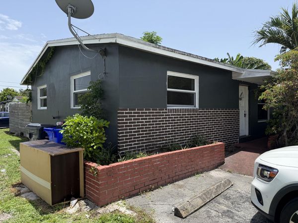 5900 GARFIELD Street, Unit E, Hollywood, FL 33021