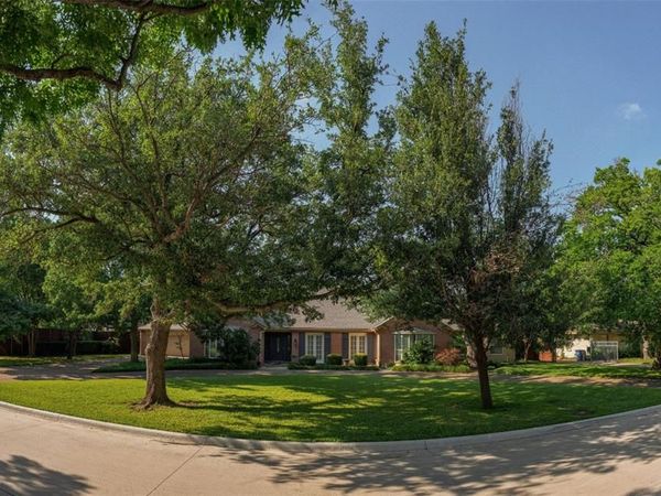 6131 Joyce Way , Dallas, TX 75225