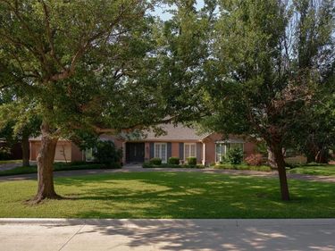 6131 Joyce Way, Dallas, TX 75225