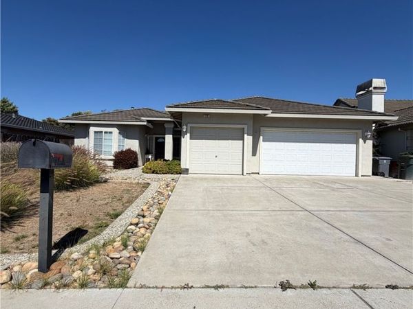 1201 Nez Perce, Hollister, CA 95023