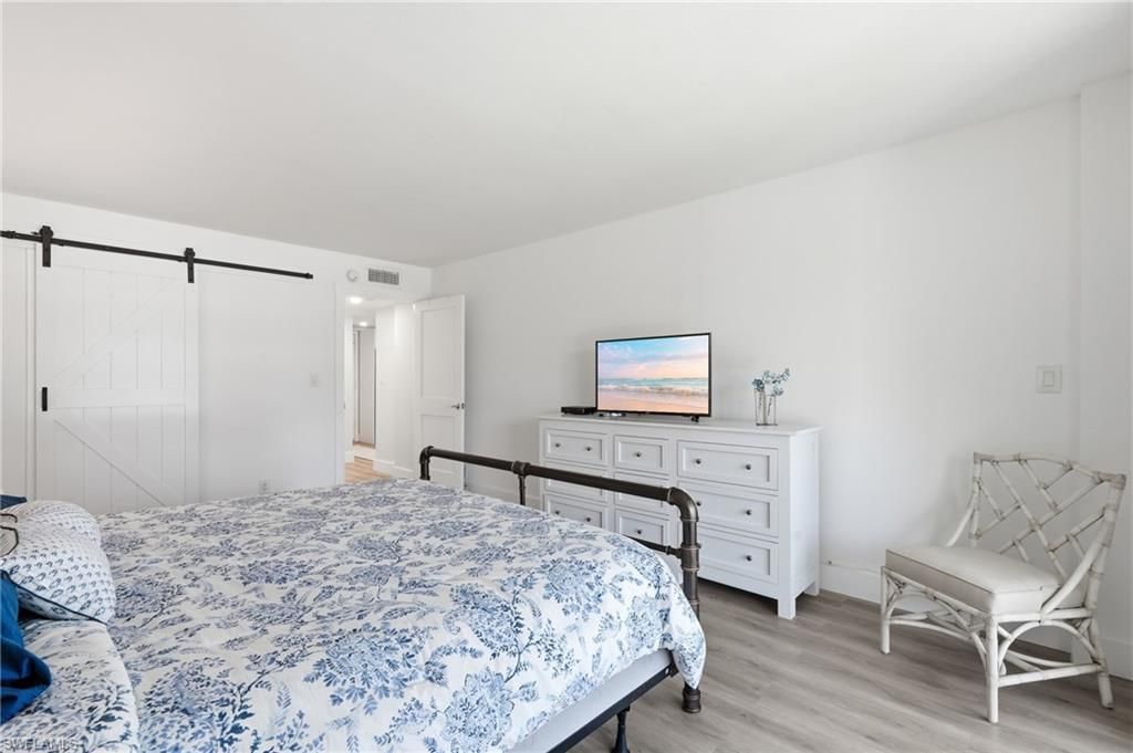 5 Bluebill Ave, Unit 308, Naples, FL 34108 Photo