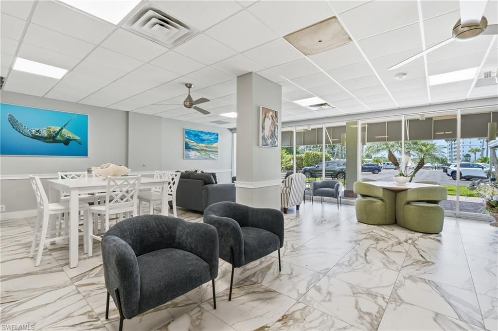 5 Bluebill Ave, Unit 308, Naples, FL 34108 Photo