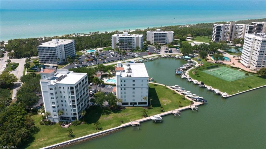 5 Bluebill Ave, Unit 308, Naples, FL 34108 Photo