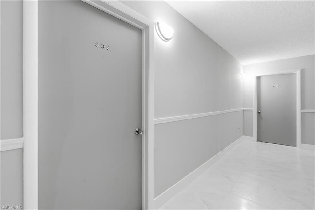 5 Bluebill Ave, Unit 308, Naples, FL 34108 Photo