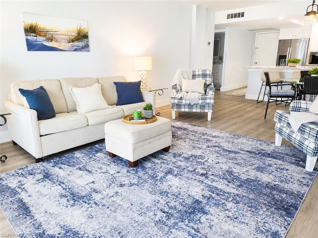 5 Bluebill Ave, Unit 308, Naples, FL 34108 Photo