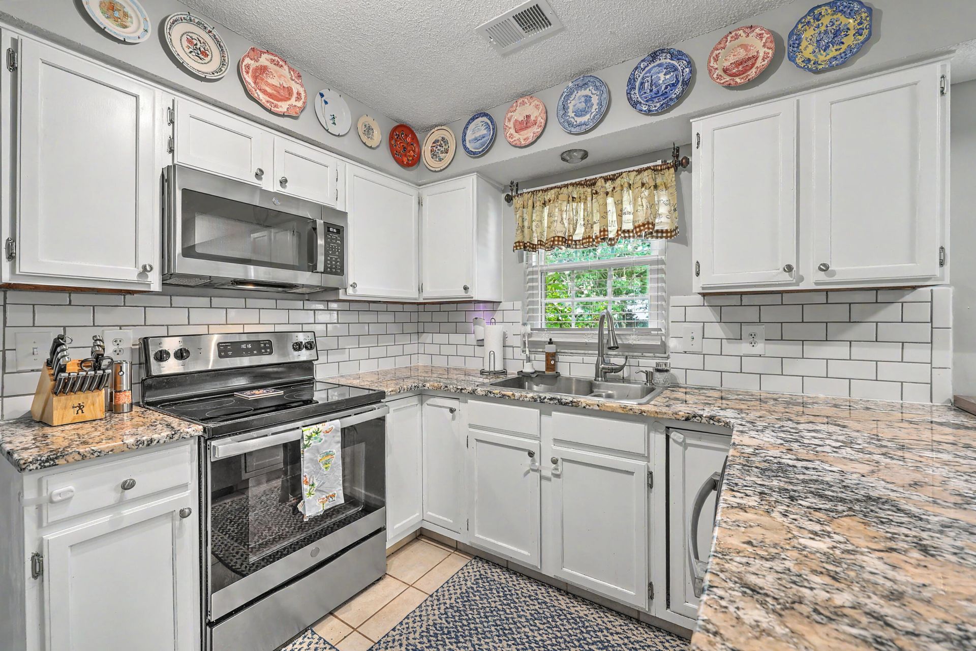 101 Margate Circle Photo 20