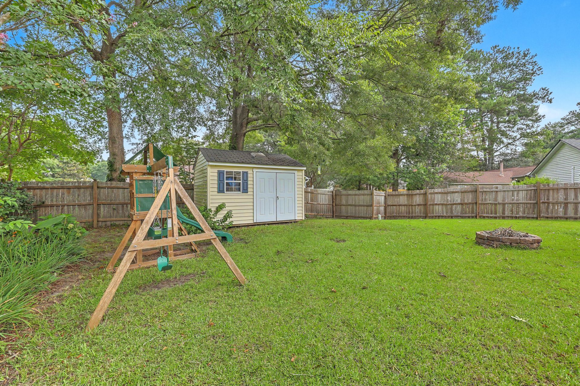 101 Margate Circle Photo 32