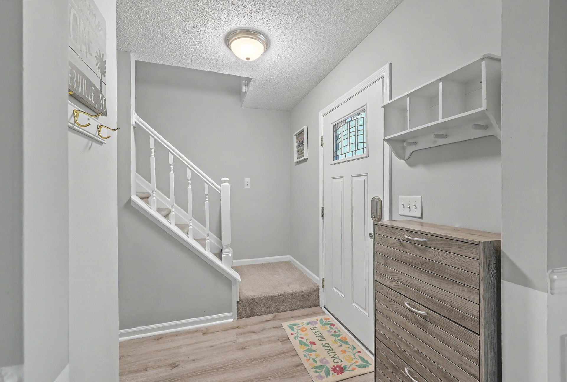 101 Margate Circle Photo 6