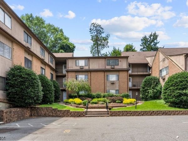 88 Boulevard, Passaic, NJ 07055