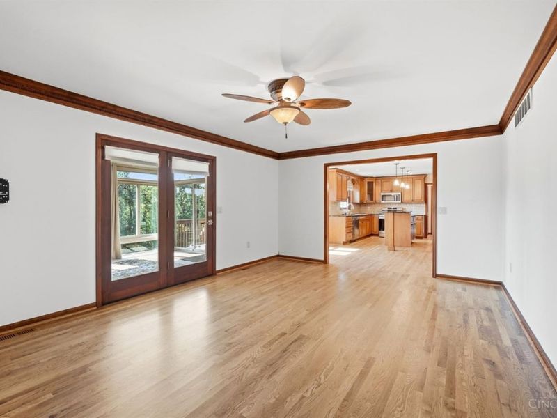 8303 Paddington Court, West Chester, OH 45069 Photo 11